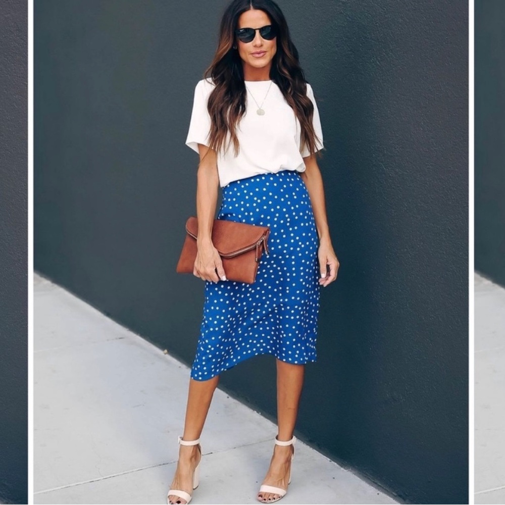 Skips a Beat Polka Dot MIDI Skirt- small
